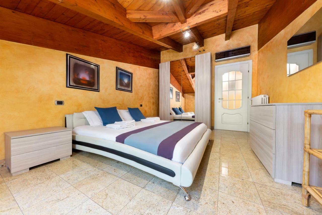 Casa Da Suite Maestosa Сесто-Сан-Джованни Экстерьер фото